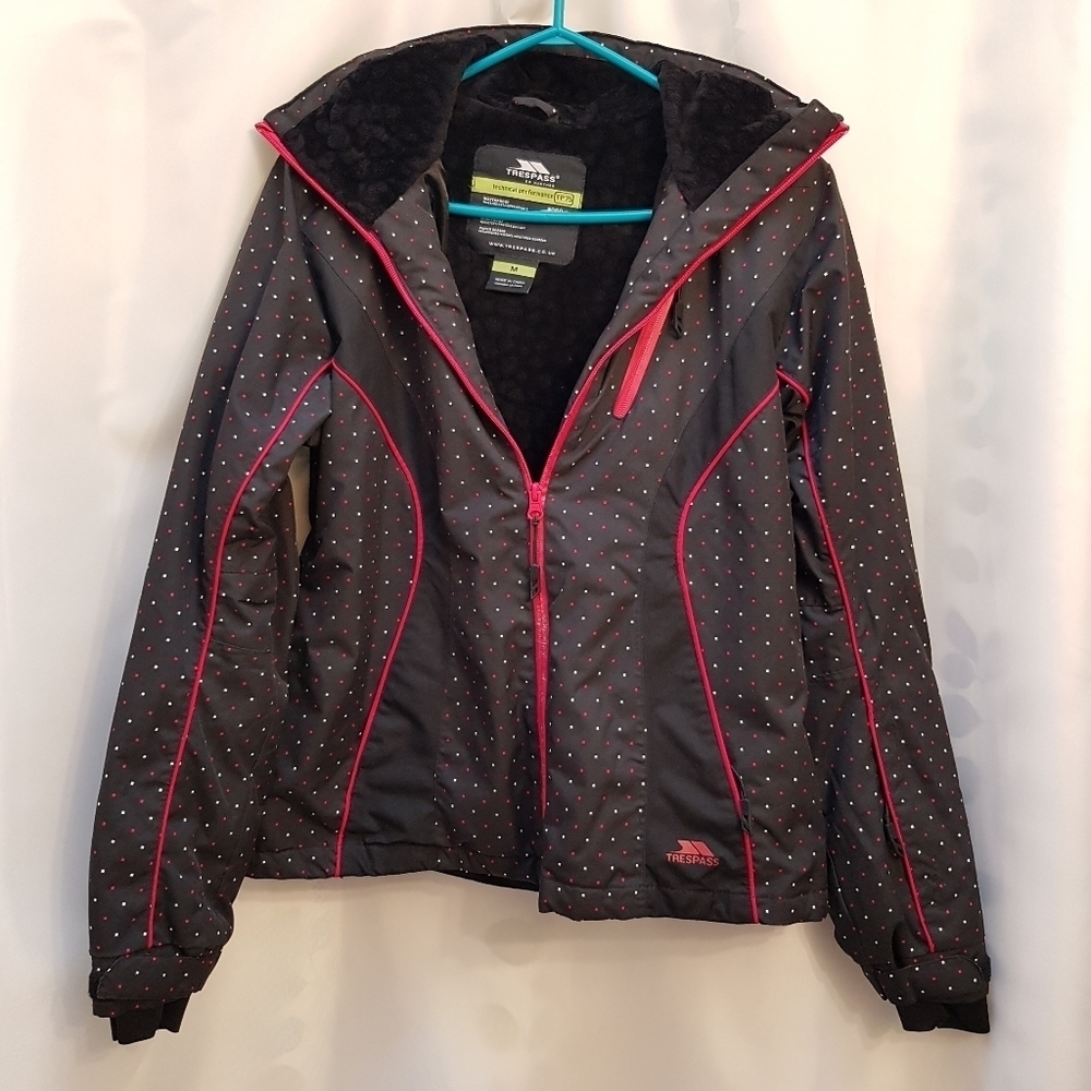 Trespass girls medium winter jacket